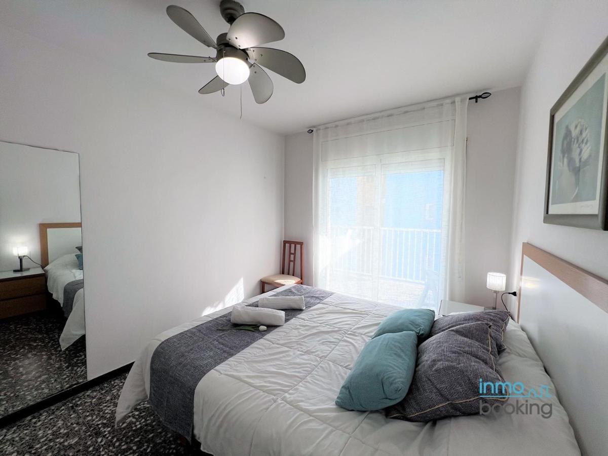 Apartamento Eden Mar cambrils,climatizado, parking , wifi y playa Exterior foto