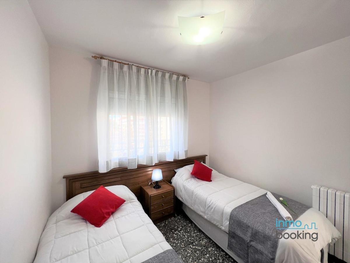 Apartamento Eden Mar cambrils,climatizado, parking , wifi y playa Exterior foto