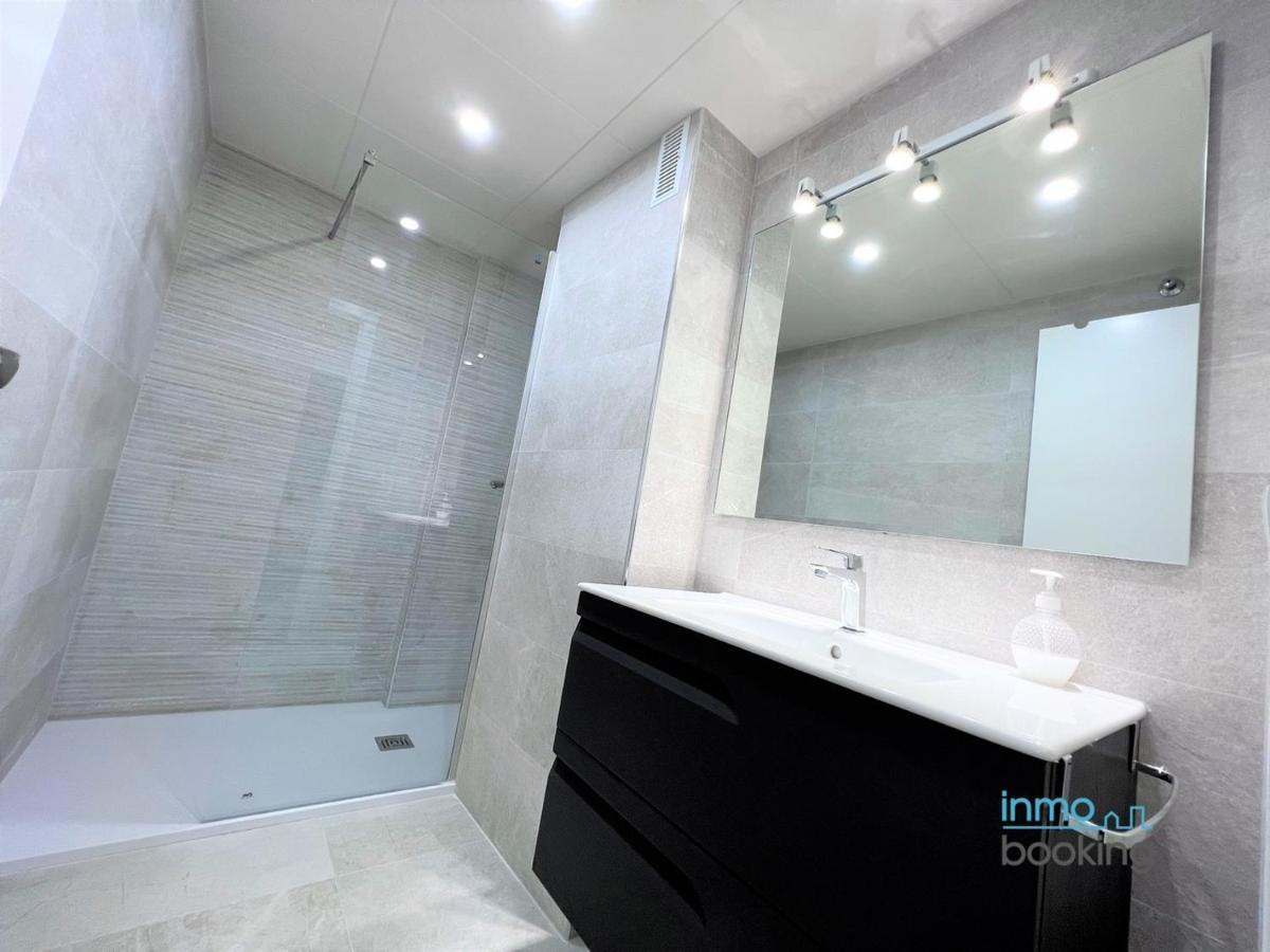 Apartamento Eden Mar cambrils,climatizado, parking , wifi y playa Exterior foto